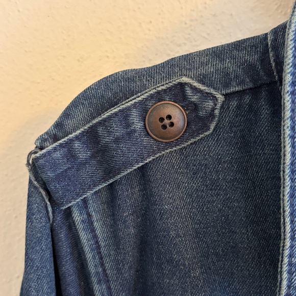Unpublished Jean Jacket - Picture 6 of 9